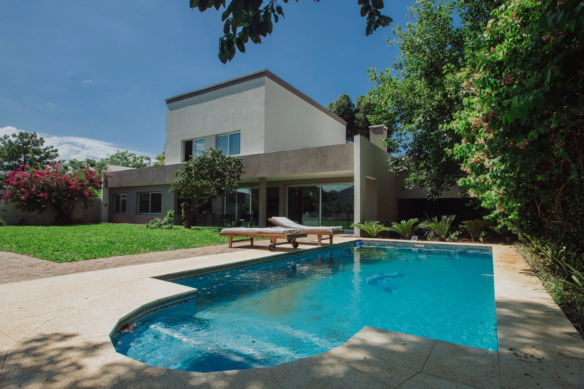 Casa YL